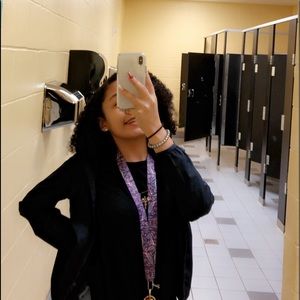 Meet your Posher, Talia